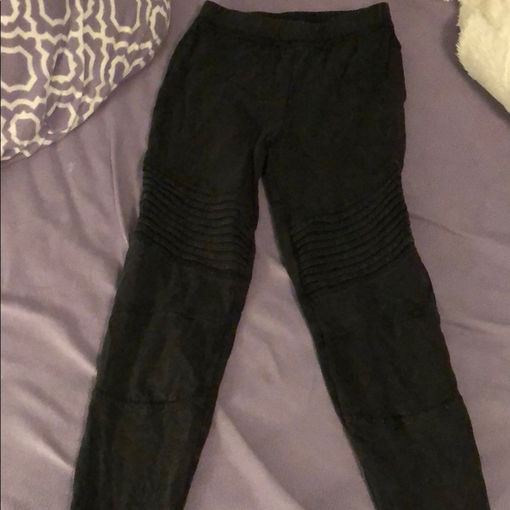 Black Leggings